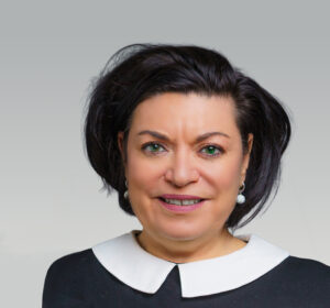 yvonne small